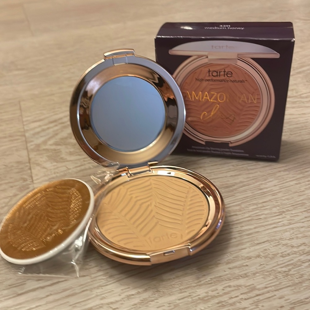 Tarte Foundation